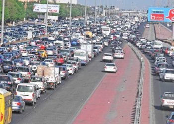 വിദേശികൾ ഒന്നിലധികം വാഹനങ്ങൾ വാങ്ങുന്നത് നിയന്ത്രിക്കാൻ ശുപാർശ