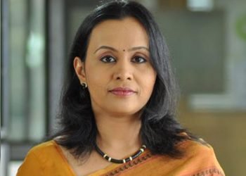 ഫേസ്ബുക്കില്‍ സഹായമഭ്യര്‍ത്ഥിച്ചു: അതിവേഗം സഹായമെത്തിച്ച് ആരോഗ്യമന്ത്രി