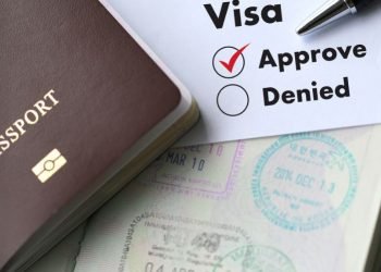 കുവൈറ്റ്; സന്ദർശക വിസകൾ ഒക്ടോബറിൽ പുനരാരംഭിക്കുമെന്ന് റിപ്പോർട്ട്