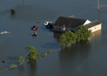 ടെക്സസിൽ പ്രളയക്കെടുതി രൂക്ഷം; 23 കൗണ്ടികളെ ദുരിത ബാധിതമായി പ്രഖ്യാപിച്ചു