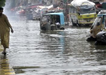 പാക്കിസ്ഥാനിൽ കനത്ത പ്രളയം, ആയിരത്തിലേറെ പേർ മരിച്ചു