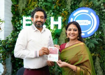 നടി രചന നാരായണന്‍കുട്ടിക്ക് യു.എ.ഇ. ഗോള്‍ഡന്‍ വിസ