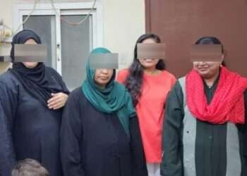 സൗദിയിലെ തൊഴില്‍ ദുരിതജീവിതത്തില്‍നിന്ന് മോചനം നേടി 3 മലയാളികളടക്കം 5 ഇന്ത്യന്‍ ഗാര്‍ഹിക ജീവനക്കാര്‍ നാട്ടിലേക്ക് മടങ്ങി