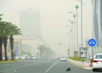 ജിദ്ദയില് കനത്ത പൊടിക്കാറ്റ്