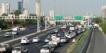 കുവൈത്തിൽ ഗതാഗത ലംഘനത്തിന് പിഴ ചുമത്തപ്പെട്ട പ്രവാസികൾക്ക് പിഴയടച്ച ശേഷം മാത്രമേ രാജ്യം വിടാനാകു