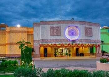 ഒമാനിൽ താമസിക്കുന്ന ഇന്ത്യക്കാർക്ക് ഇന്ത്യൻ സ്ഥാനപതിയെ നേരിൽ കണ്ട് പരാതികളും , ആവശ്യങ്ങളും അറിയിക്കാനുള്ള ഓപ്പൺ ഹൗസ് 2024 മെയ് പതിനേഴ് വെള്ളിയാഴ്ച