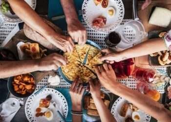 സൗദി അറേബ്യയിലെ റസ്റ്ററന്റുകൾക്ക് നിയന്ത്രണവും മാർഗനിർദേശവും പുറത്തിറക്കി