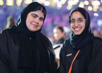 വയനാടിന് കൈത്താങ്ങാകാൻ സഹായം നൽകിയിരിക്കുകയാണ് ഇമാറാത്തി സഹോദരിമാർ