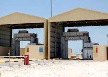 ഖലീഫ, സായിദ് തുറമുഖങ്ങളിലെ കസ്റ്റംസ് കേന്ദ്രങ്ങളിലെ പ്രവർത്തനക്ഷമത വർധിപ്പിക്കാനായി അഞ്ച് നൂതന പരിശോധനാ ഉപകരണങ്ങൾ സജ്ജീകരിച്ചു