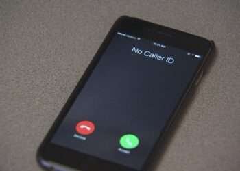 ഒമാനിൽ പണം ആവശ്യപ്പെട്ട് പ്രവാസികൾക് ഇന്ത്യൻ എംബസിയുടെ പേരിലുള്ള വ്യാജ ഫോൺ കോളുകൾ