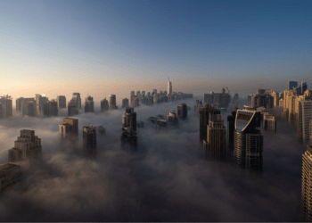 സൗദി അറേബ്യയിൽ ശൈത്യകാലം അടുത്തതോടെ വീടിനുള്ളിൽ വിറക് കത്തിക്കുന്നത് ഒഴിവാക്കണമെന്ന് സൗദി ആരോഗ്യ മന്ത്രാലയം നിർദേശം നൽകി