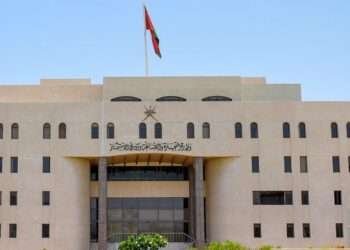 ഒമാനിൽ ‘സെമി സ്കിൽഡ്’ ജോലികളിലുള്ള പ്രവാസികൾക്ക് വ്യവസായ നിക്ഷേപങ്ങൾക്ക് നിയന്ത്രണം ഏർപെടുത്തി