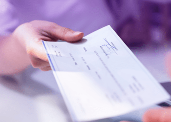 സൗദി അറേബ്യയിലെ സ്വകാര്യ സ്ഥാപനങ്ങളിലെ പ്രവാസി തൊഴിലാളികൾക്ക് കൂടുതൽ അവകാശങ്ങൾ