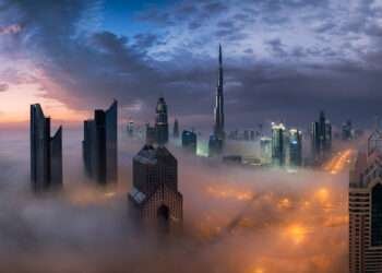 കുവൈത്തിൽ വരും ദിവസങ്ങളിൽ പകൽ സമയത്ത് മിതമായ കാലാവസ്ഥയും രാത്രിയിൽ തണുപ്പും ഉണ്ടാകുമെന്ന് കാലാവസ്ഥ വകുപ്പ് മുന്നറിയിപ്പ് നൽകി