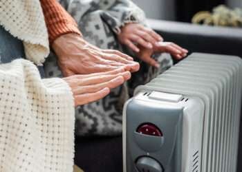 ഇലക്ട്രിക് ഹീറ്ററുകൽ ഉപയോഗിക്കുന്നവർ ജാഗ്രത വേണമെന്ന് സൗദി ജനറൽ ഡയറക്ടറേറ്റ് ഓഫ് സിവിൽ ഡിഫൻസ് മുന്നറിയിപ്പ് നൽകി