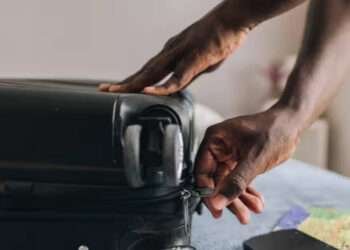 കുവൈത്തിൽ ഹോട്ടലിലെത്തിയ അതിഥിയില് നിന്ന് മയക്കുമരുന്ന് പിടിച്ചെടുത്തതായി റിപ്പോർട്ട്