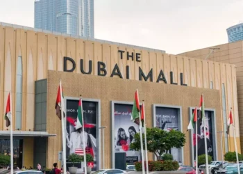 ദുബായ് മാളിലെ ചെറുകിട കച്ചവടക്കാരെ ഒഴിപ്പിക്കാൻ നിർദേശം