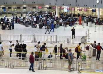 കുവൈത്തിലെ ദേശീയ ദിനത്തിനോടനുബന്ധിച്ച അവധി ദിവസങ്ങളിൽ 2,25,500 പേർ കുവൈത്ത് അന്താരാഷ്ട്ര വിമാനത്താവളത്തിലൂടെ യാത്ര ചെയ്യുമെന്ന് പ്രതീക്ഷിക്കുന്നതായി അധികൃതർ