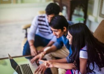 വിദേശ സർവകലാശാല സർട്ടിഫിക്കറ്റുകളുടെ അംഗീകാരം സ്ഥിരീകരിക്കുന്നതിനുള്ള നടപടിക്രമങ്ങൾ എളുപ്പമാക്കി