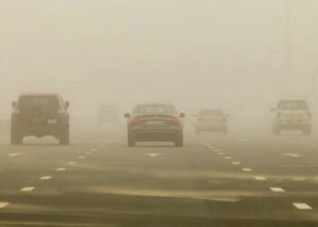 യുഎഇയിൽ പൊടിക്കാറ്റ്; ദേശീയ കാലാവസ്ഥാ നിരീക്ഷണ കേന്ദ്രത്തിന്റെ മുന്നറിയിപ്പ്