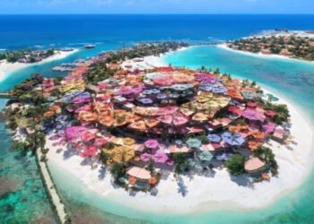 റെഡ് സീ ഇന്റര്‍നാഷണല്‍ കമ്പനി 17 റിസോര്‍ട്ടുകള്‍ 2026 മെയ് മാസത്തോടെ തുറക്കും