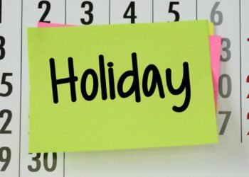 2026 വർഷത്തേക്കുള്ള ഔദ്യോഗിക അവധി കലണ്ടർ പ്രഖ്യാപിച്ച് ഒമാൻ സർക്കാർ