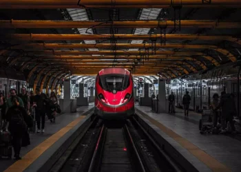 ഒമാന്റെ തലസ്ഥാന നഗരിയിൽ ഏറെ പ്രതീക്ഷയോടെ കാത്തിരിക്കുന്ന മസ്‌കത്ത് മെട്രോ പദ്ധതി ഉടൻ പ്രഖ്യാപിക്കും